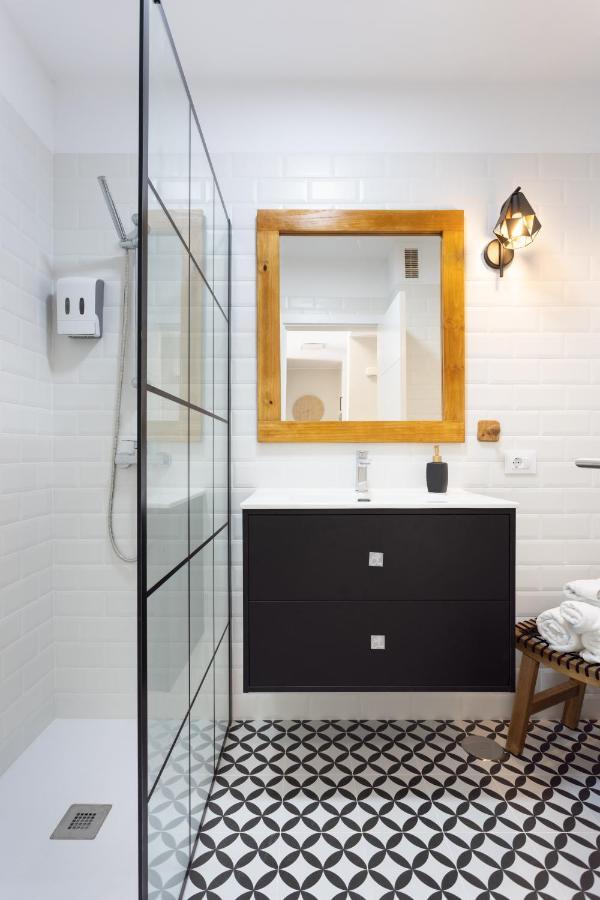 Home2Book Stylish Seaside Apt Puertito De Guimar Bagian luar foto